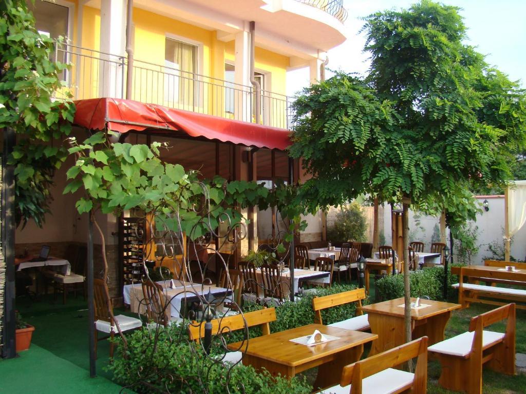 Hotel Bellisimo Lozenets Exterior foto